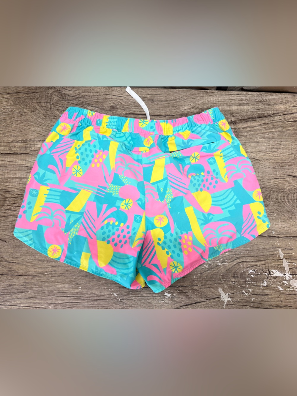 Chubbies bright abstract print swim shorts size xl